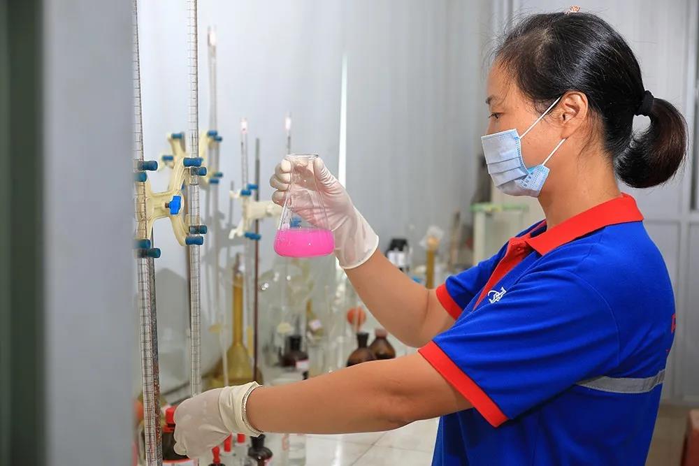 中亞丨九九重陽(yáng)節(jié)，濃濃敬老情——向老員工致敬(圖6)