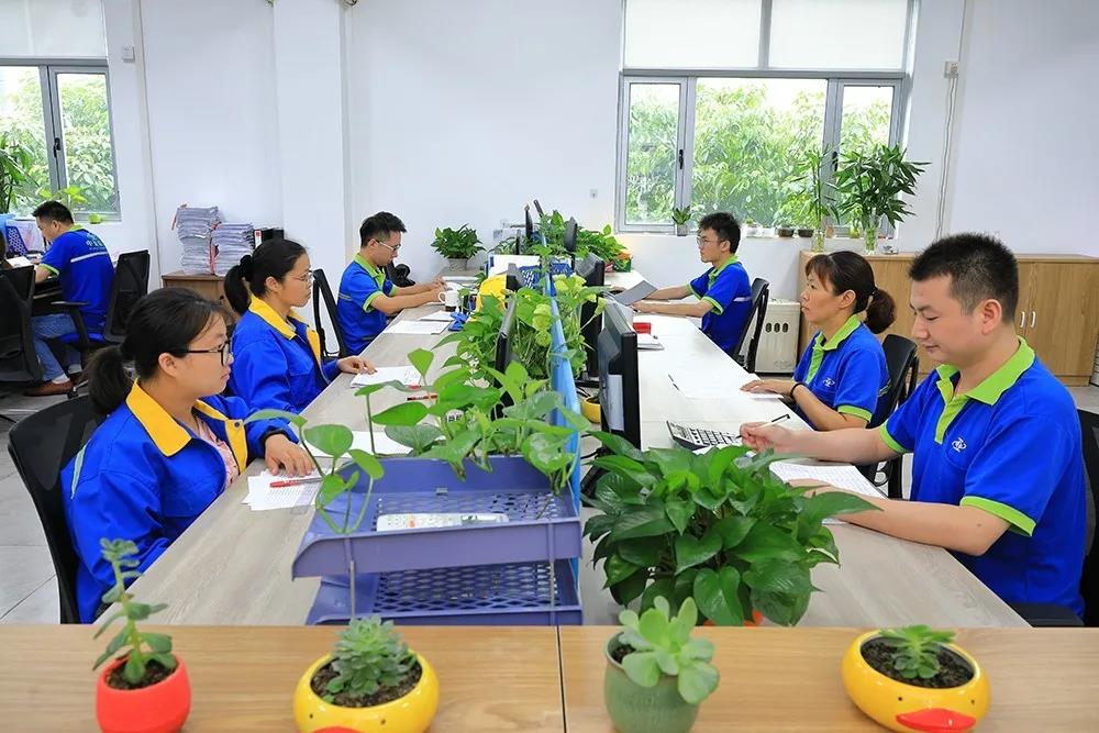 中亞丨九九重陽(yáng)節(jié)，濃濃敬老情——向老員工致敬(圖8)